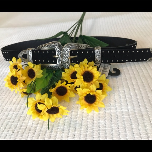Lulus Accessories - NWT🌟Black Studded Belt with Silver Buckles